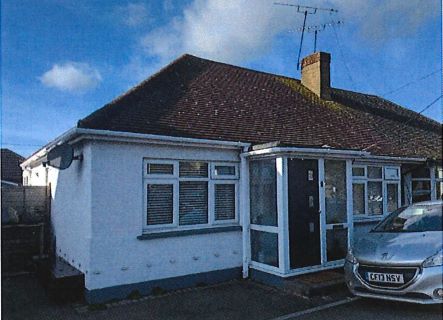 Property for auction in Essex)