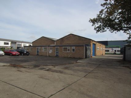 Property for auction in Essex)