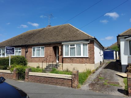 Property for auction in Essex)