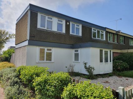 Property for auction in Essex)