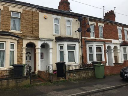 Property for auction in Northamptonshire)