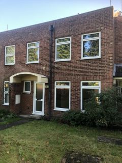 Property for auction in Nottinghamshire)