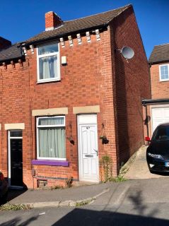 Property for auction in Nottinghamshire)