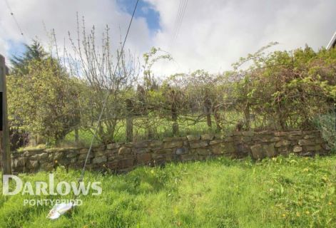 Property for auction in Mid Glamorgan)
