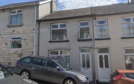 Property for auction in Gwent)