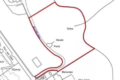 Property for auction in Dunbartonshire)