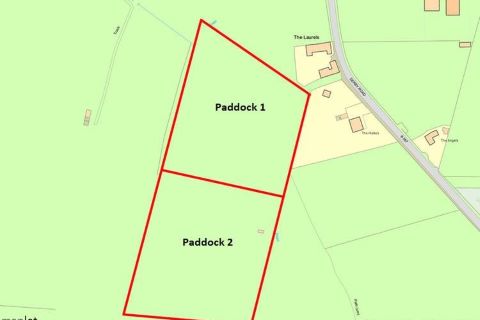 Property for auction in Derbyshire)