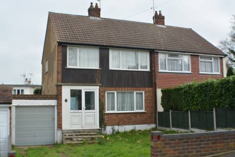Property for auction in Essex)