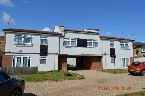 Property for auction in Essex)