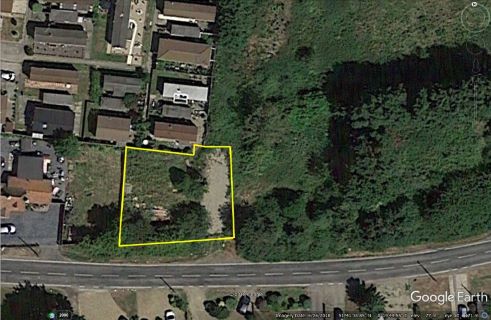Property for auction in Essex)