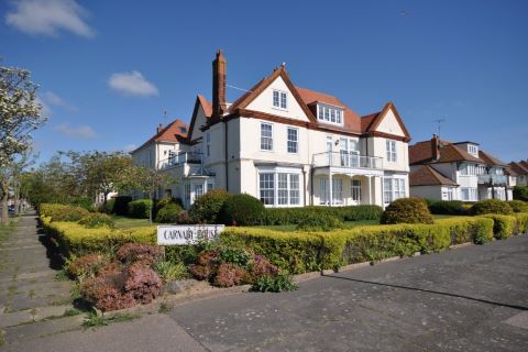 Property for auction in Essex)