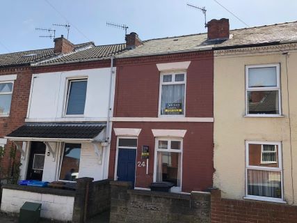 Property for auction in Derbyshire)