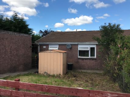 Property for auction in Mid Glamorgan)