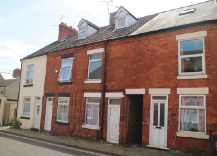 Property for auction in Nottinghamshire)