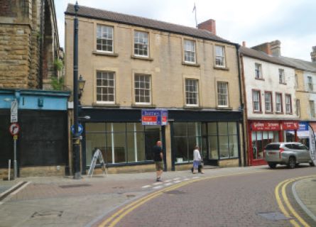 Property for auction in Nottinghamshire)