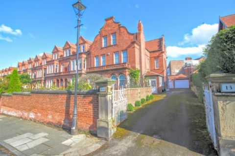 Property for auction in Tyne and Wear)