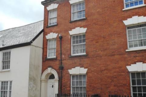 Property for auction in Devon)