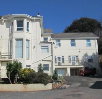Property for auction in Devon)