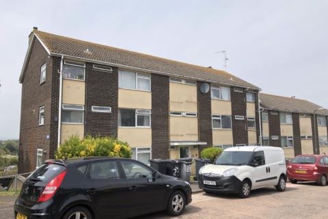 Property for auction in Devon)