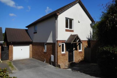 Property for auction in Devon)