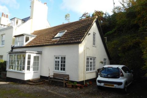 Property for auction in Devon)