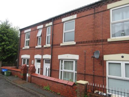 Property for auction in Clwyd)