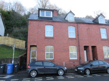 Property for auction in Clwyd)
