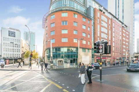 Property for auction in West Midlands)