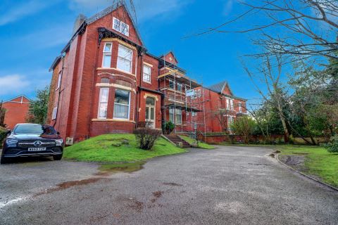 Property for auction in Merseyside)