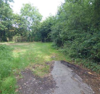 Property for auction in Warwickshire)