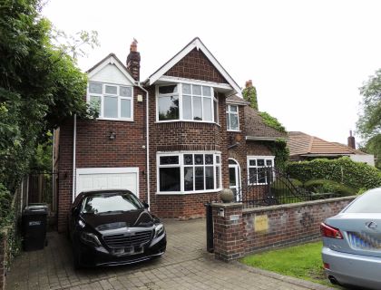 Property for auction in Cheshire)