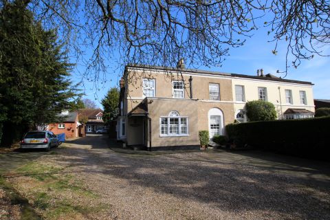 Property for auction in Hertfordshire)