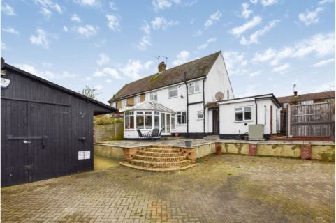 Property for auction in Essex)