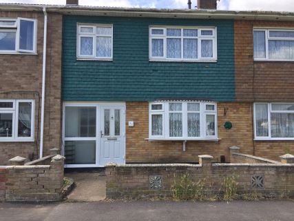 Property for auction in Essex)