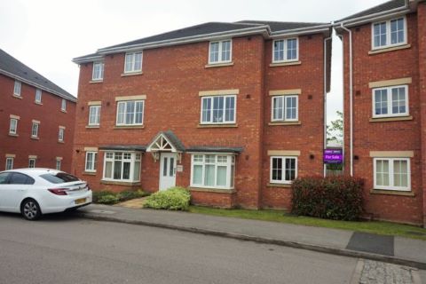 Property for auction in West Midlands)