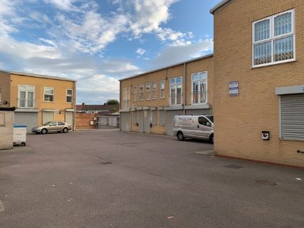 Property for auction in Hertfordshire)