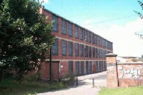 Property for auction in Derbyshire)