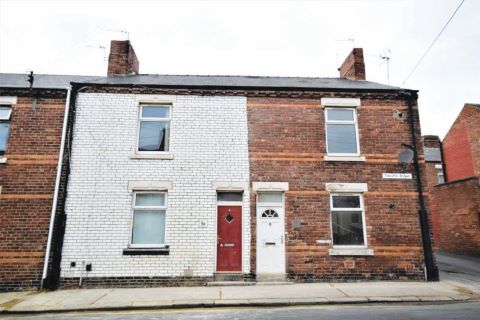 Property for auction in County Durham)