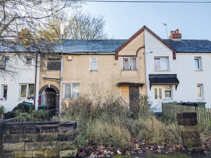 Property for auction in West Midlands)