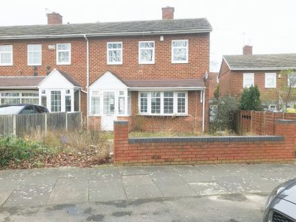 Property for auction in West Midlands)