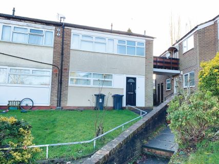 Property for auction in West Midlands)