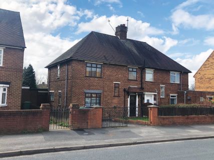 Property for auction in West Midlands)