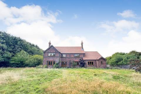 Property for auction in North Lincolnshire