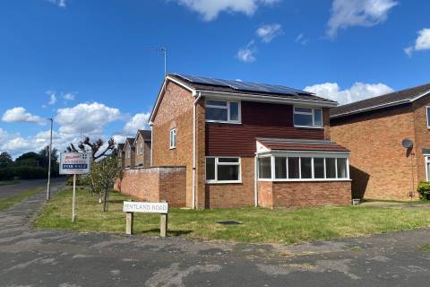 Property for auction in Buckinghamshire