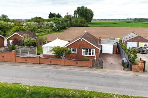 Property for auction in North Lincolnshire