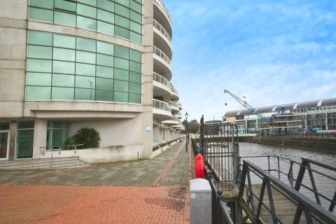 Property for auction in South Glamorgan