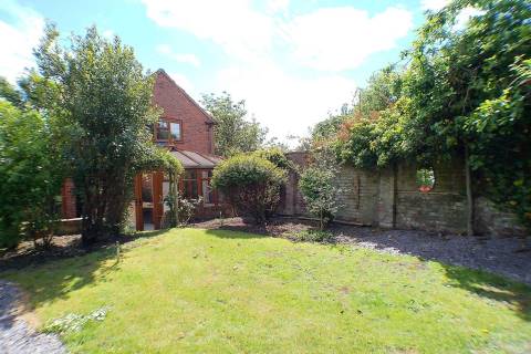 Property for auction in Nottinghamshire