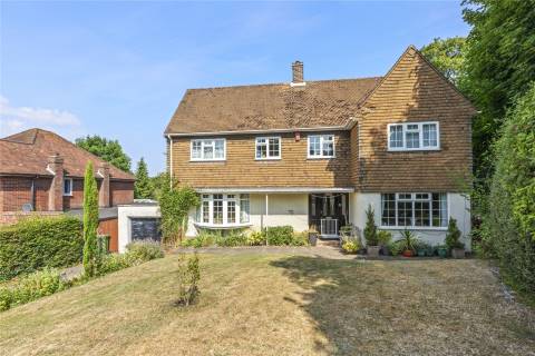 Property for auction in Buckinghamshire