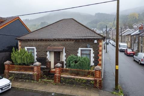 Property for auction in Mid Glamorgan