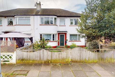Property for auction in Middlesex